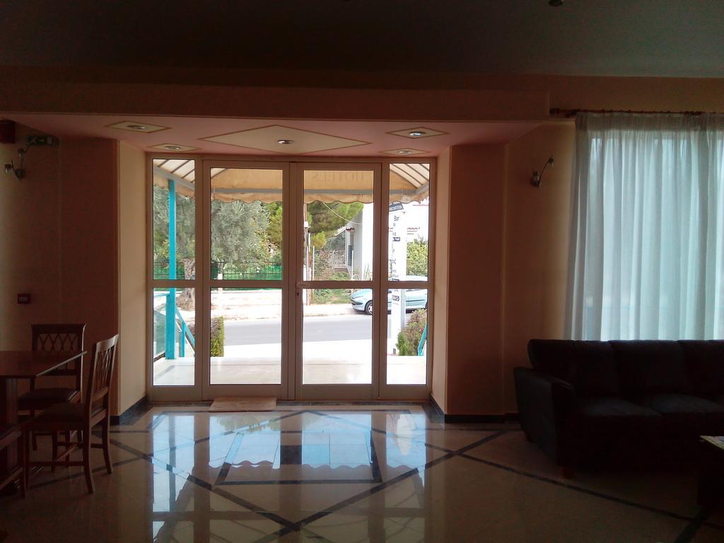 Cybele Guest Accommodation アテネ エクステリア 写真